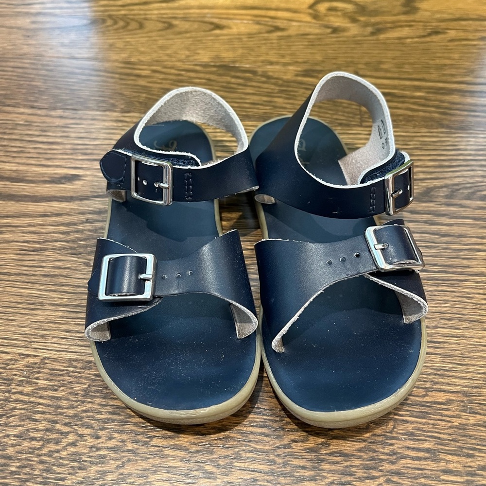 Footmates navy sandals size 11
